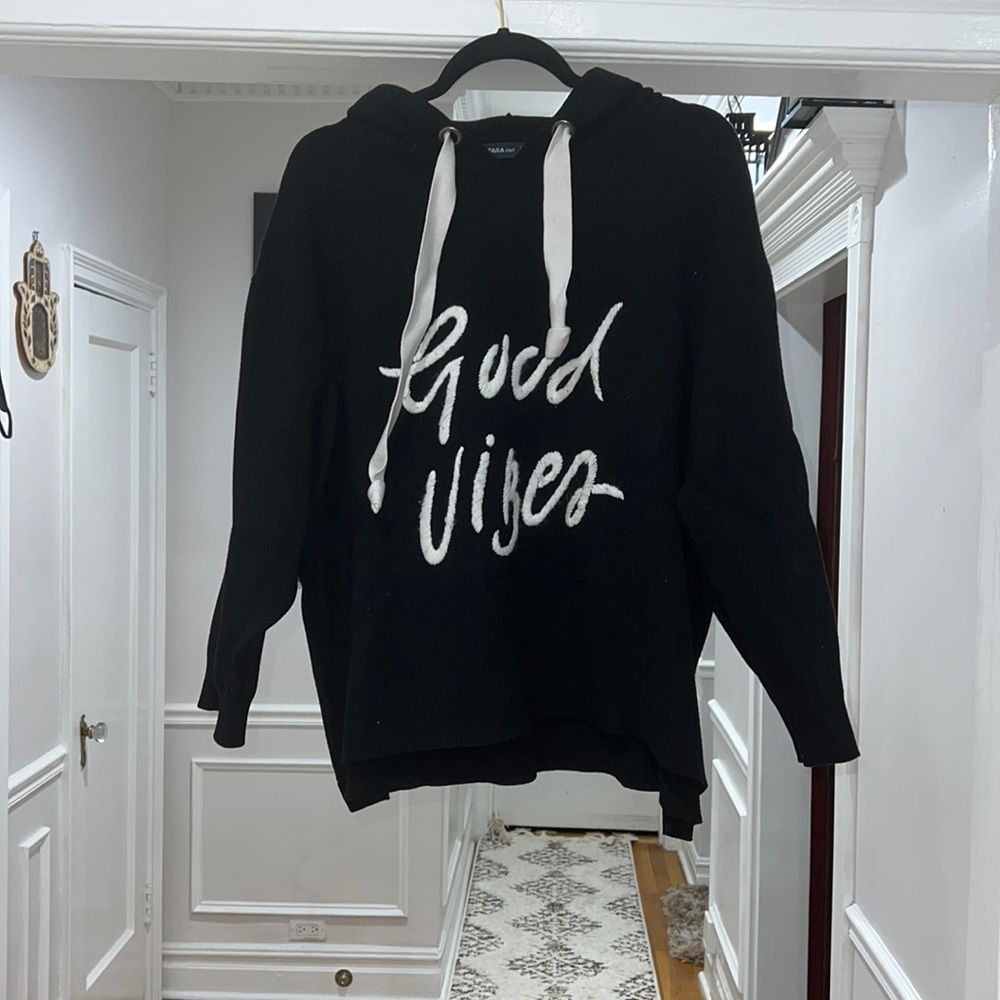 Zara ‘Good Vibes’ sweater black hood knit sweatshirt